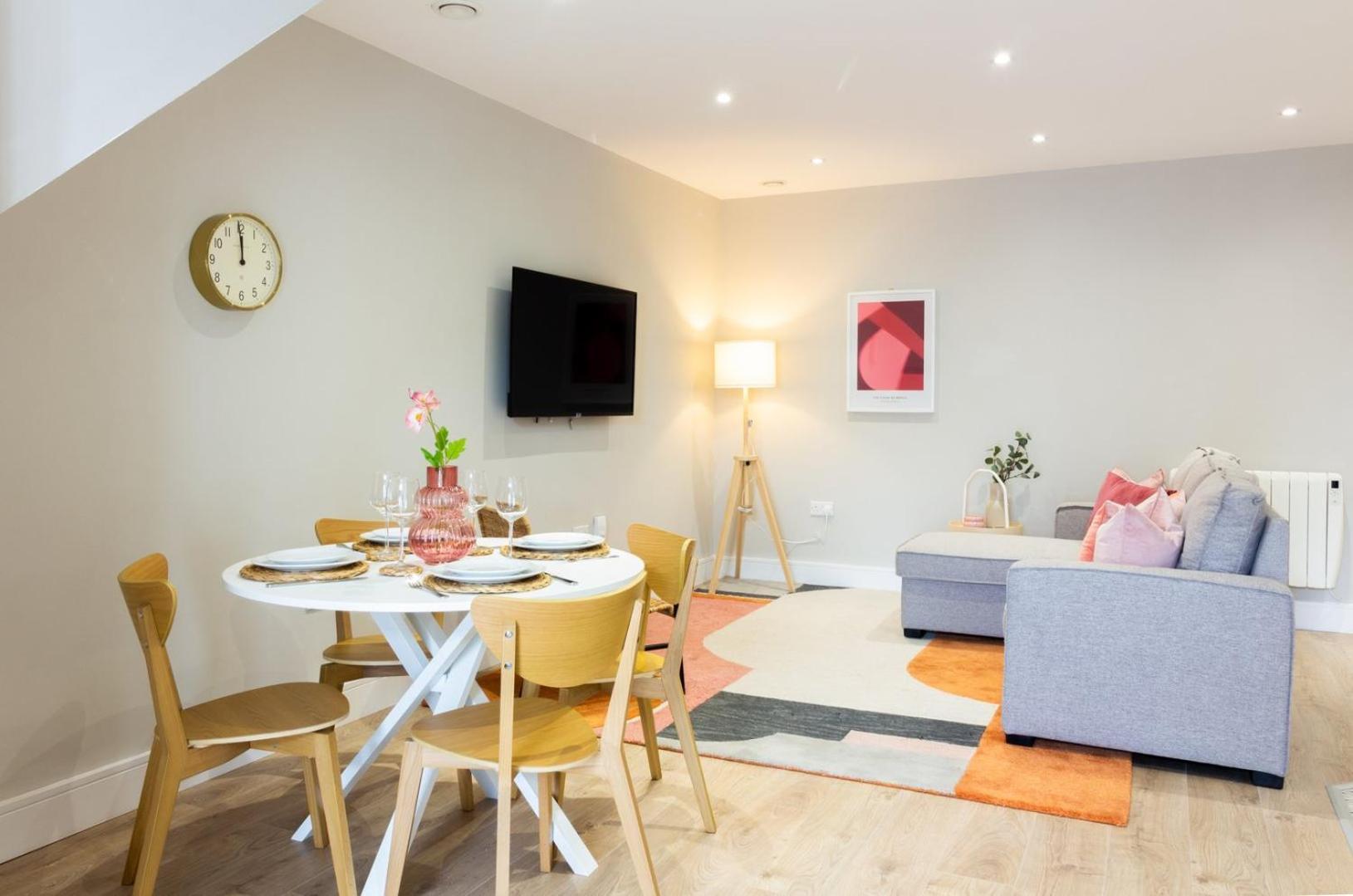 Guestready - Encantando O Apartamento 2Br No Newmarket Hall دبلن المظهر الخارجي الصورة